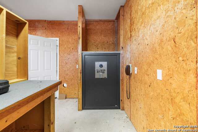 Kerrville, Texas, 78028, United States, 3 Bedrooms Bedrooms, ,3 BathroomsBathrooms,Residential,For Sale,1982669