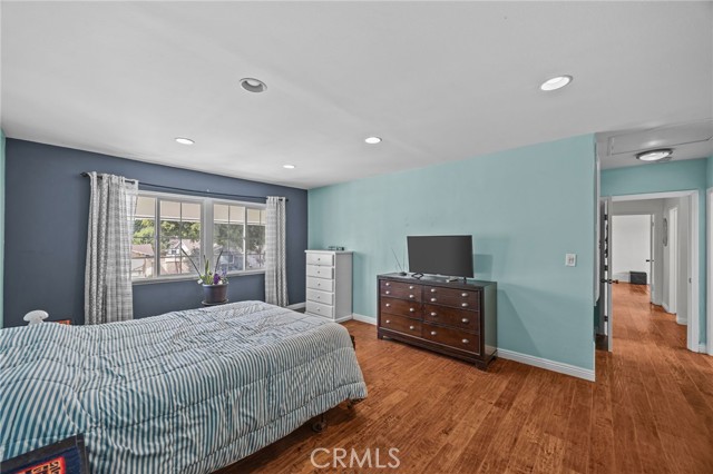 Garden Grove, California, 92841, United States, 4 Bedrooms Bedrooms, ,3 BathroomsBathrooms,Residential,For Sale,1980763