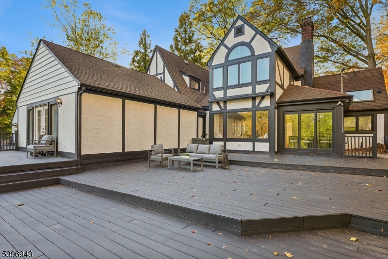 South Orange Village Twp., New Jersey, 07079, United States, 8 Bedrooms Bedrooms, ,7 BathroomsBathrooms,Residential,For Sale,1991818