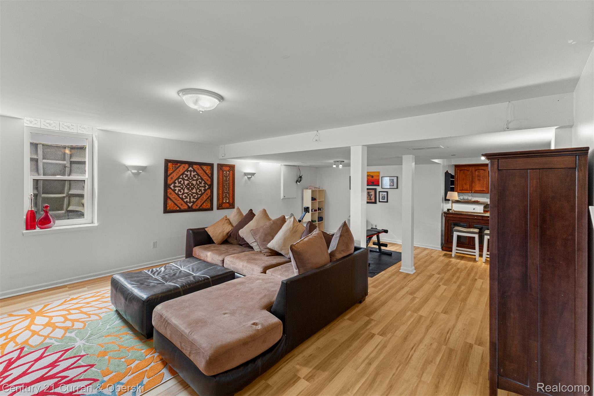 Canton Charter Township, Michigan, 48188, United States, 4 Bedrooms Bedrooms, ,4 BathroomsBathrooms,Residential,For Sale,2049400