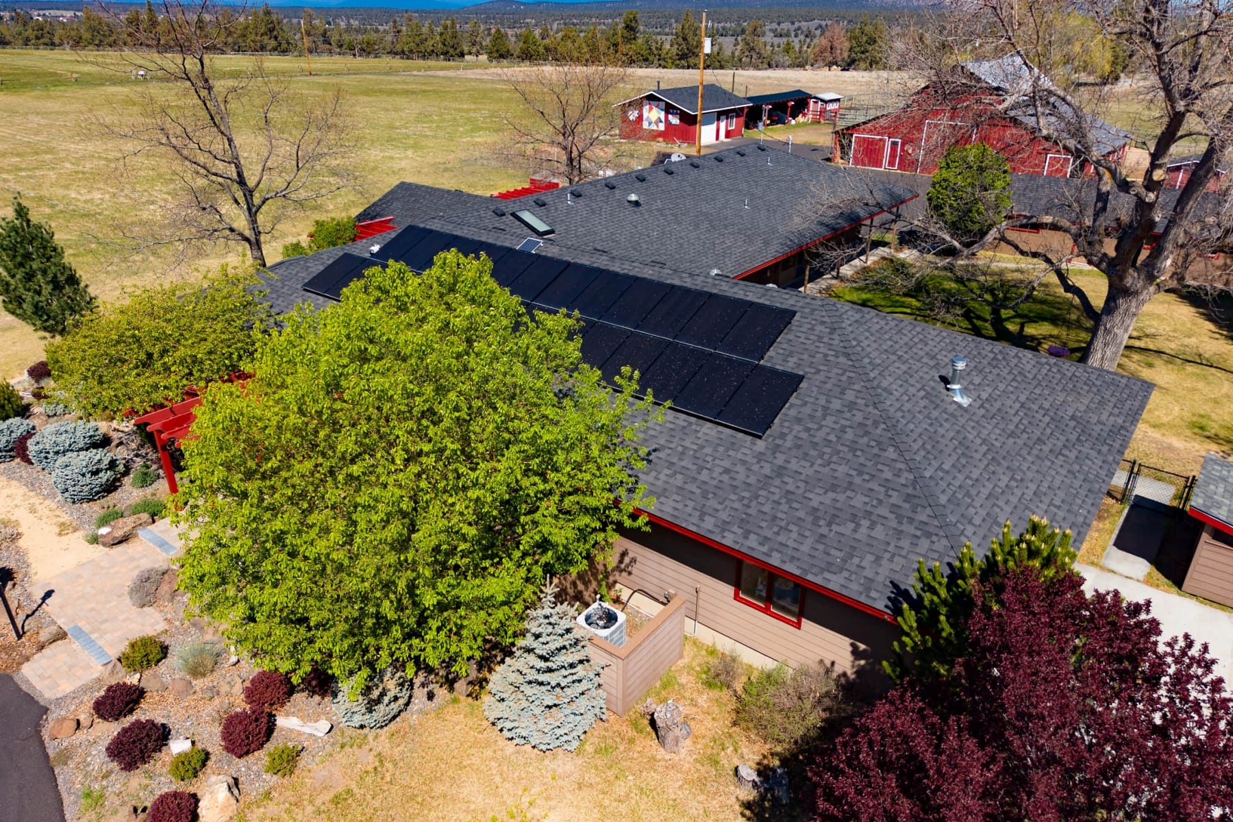  20900 SW Young Avenue Bend, OR 97703 - 物件實景