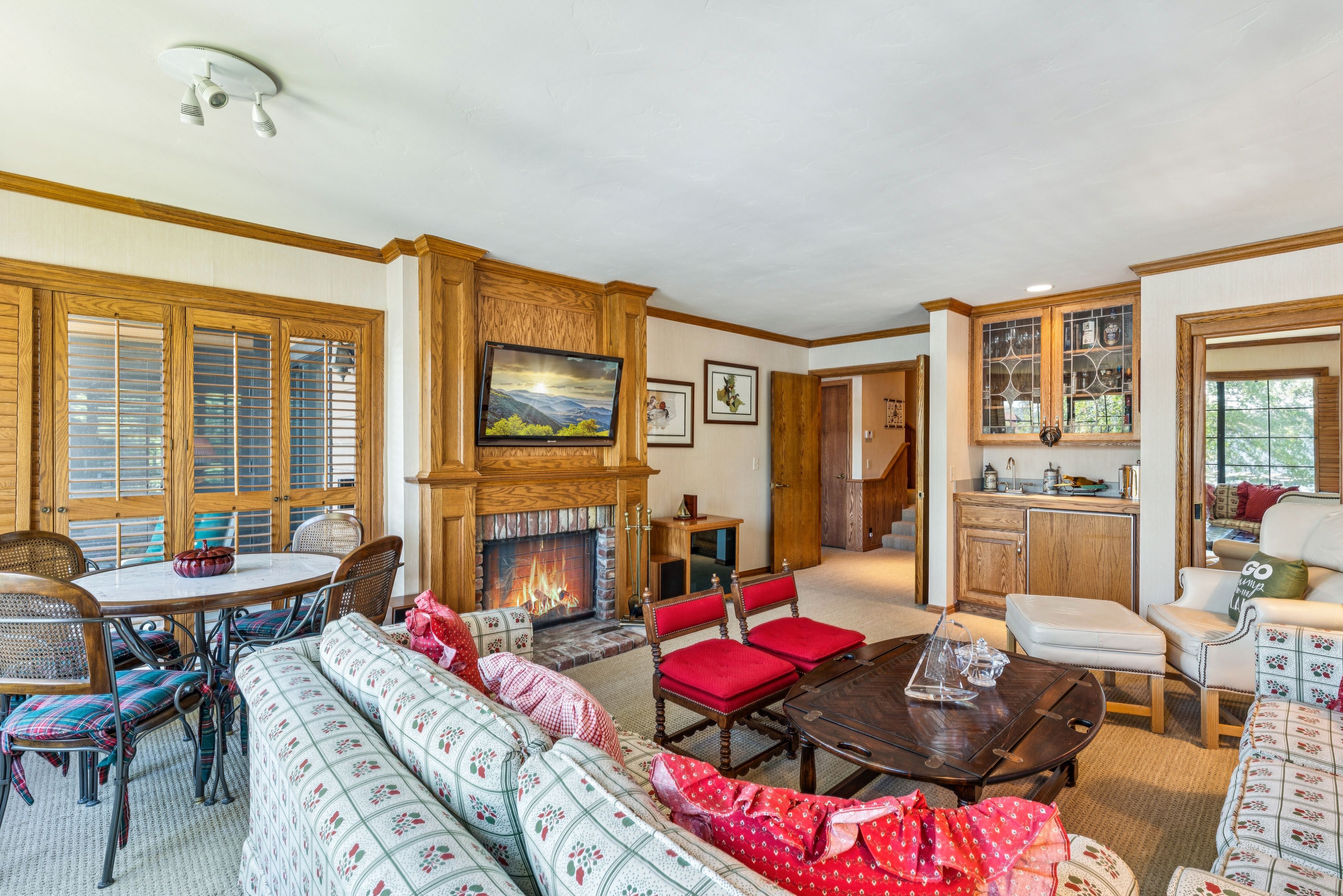  1 Village Bay, Lake Arrowhead, CA 92352 - 物件實景