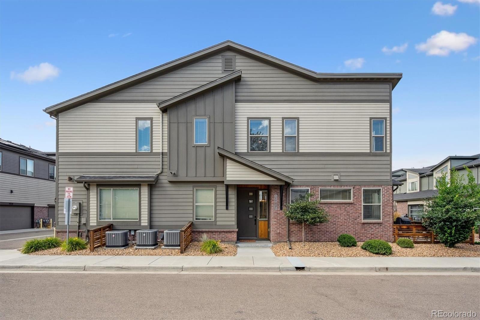 Wheat Ridge, Colorado, 80033, United States, 3 Bedrooms Bedrooms, ,3 BathroomsBathrooms,Residential,For Sale,1906825