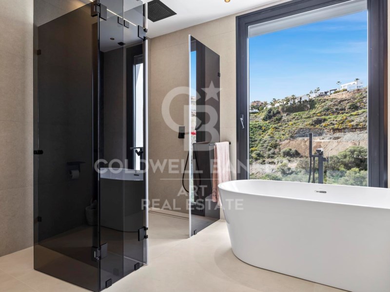 Benahavís, Andalusia, ES, 4 Bedrooms Bedrooms, ,4 BathroomsBathrooms,Residential,For Sale,1804057