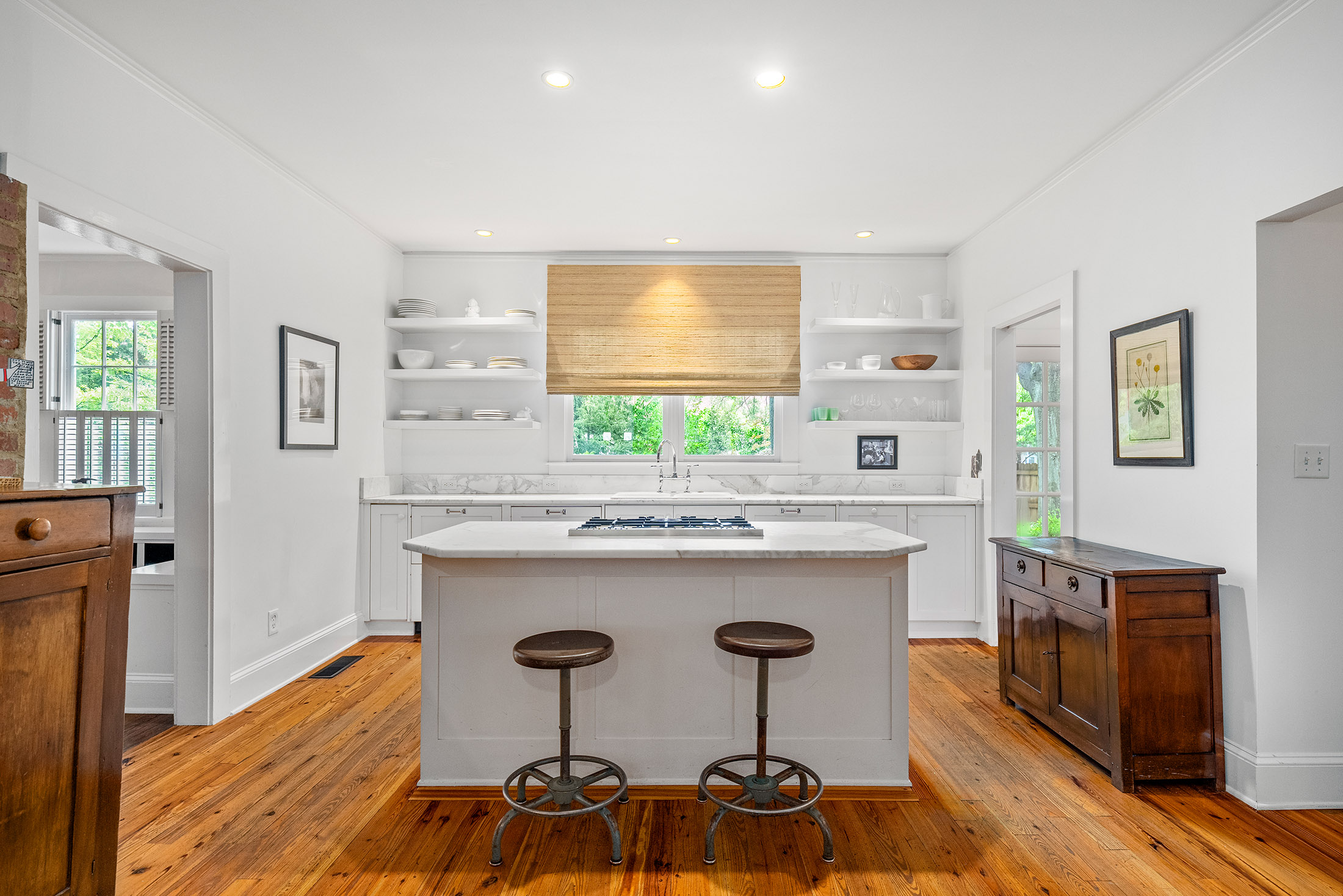  Captivating 1920s Farmhouse in Berkeley Park - 物件實景