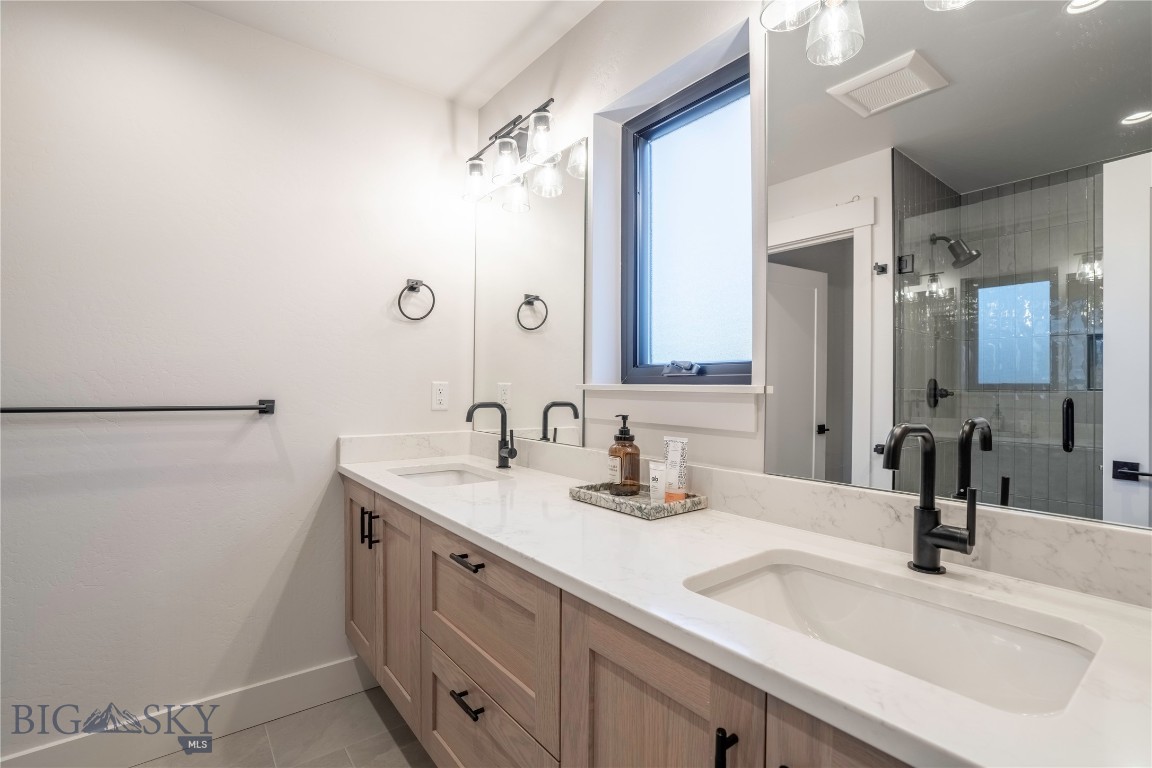 Bozeman, Montana, 59718, United States, 3 Bedrooms Bedrooms, ,2 BathroomsBathrooms,Residential,For Sale,1998833