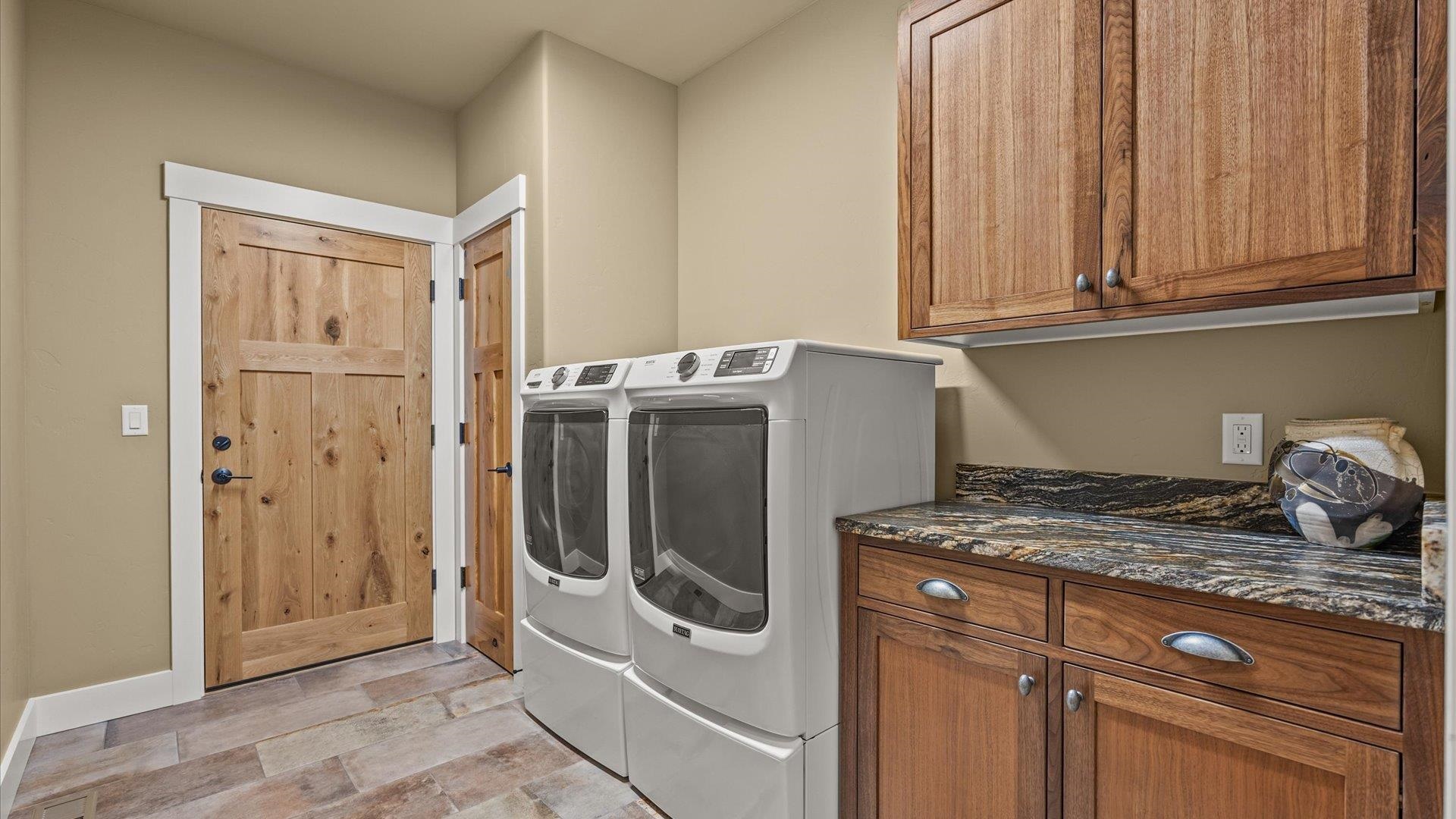 Grand Junction, Colorado, 81505, United States, 3 Bedrooms Bedrooms, ,3 BathroomsBathrooms,Residential,For Sale,2003382