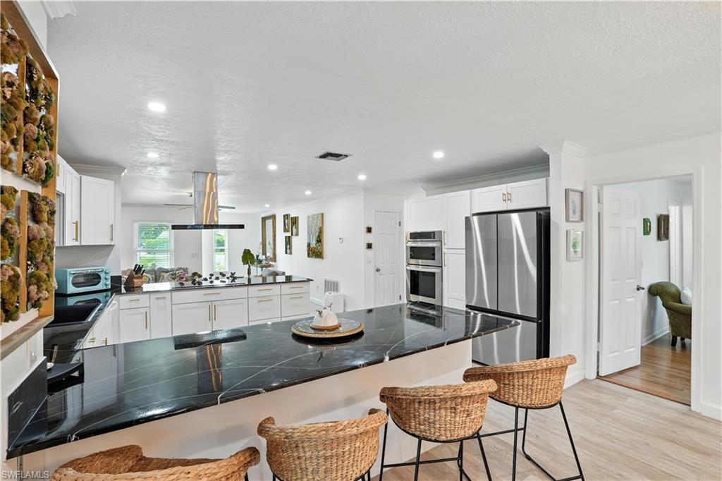 Naples, Florida, 34105, United States, 3 Bedrooms Bedrooms, ,2 BathroomsBathrooms,Residential,For Sale,1898311