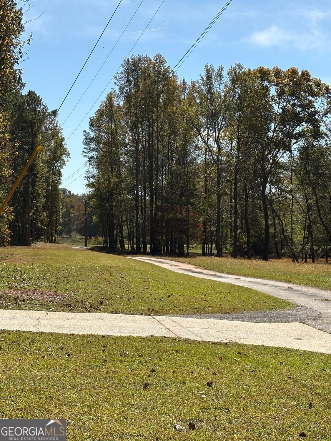 Rockmart, Georgia, 30153, United States, 4 Bedrooms Bedrooms, ,2 BathroomsBathrooms,Residential,For Sale,1969825