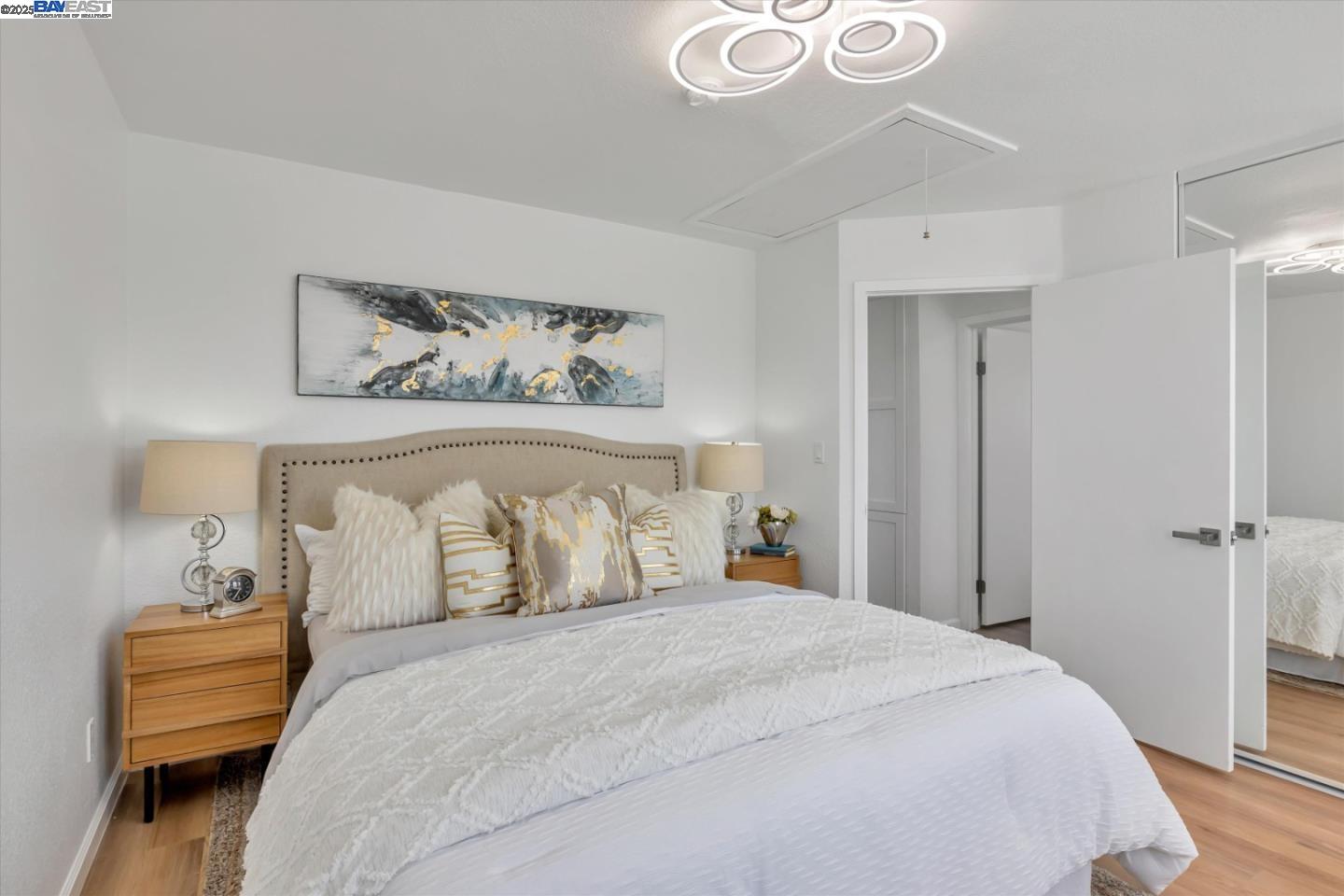 Oakland, California, 94603, United States, 3 Bedrooms Bedrooms, ,2 BathroomsBathrooms,Residential,For Sale,1991687