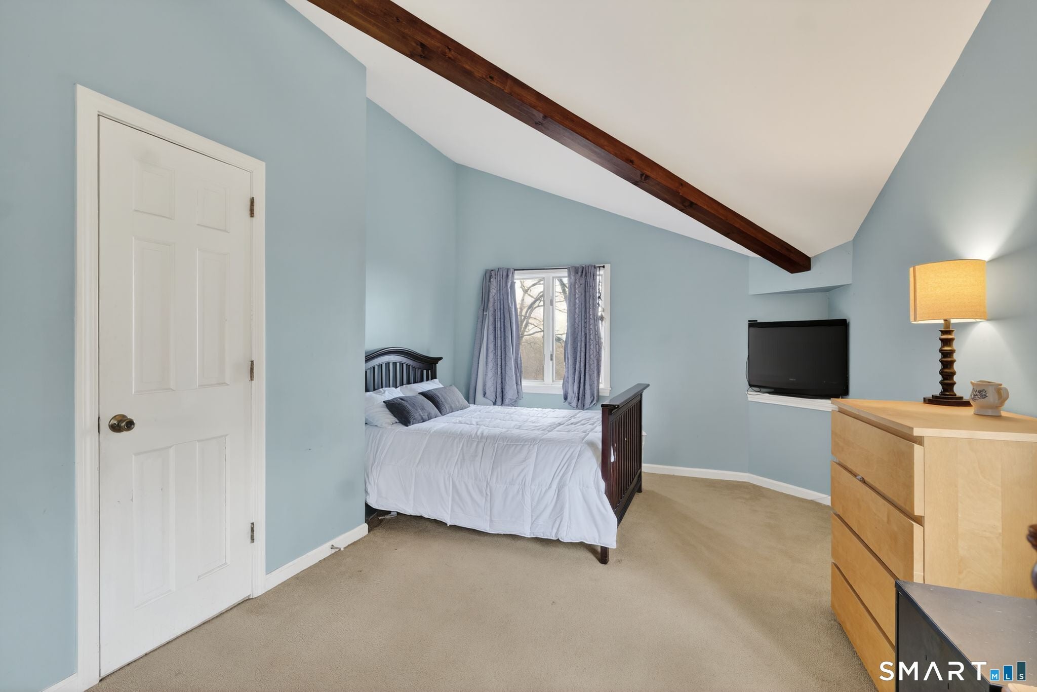 Tolland, Connecticut, 06084, United States, 3 Bedrooms Bedrooms, ,4 BathroomsBathrooms,Residential,For Sale,2043401