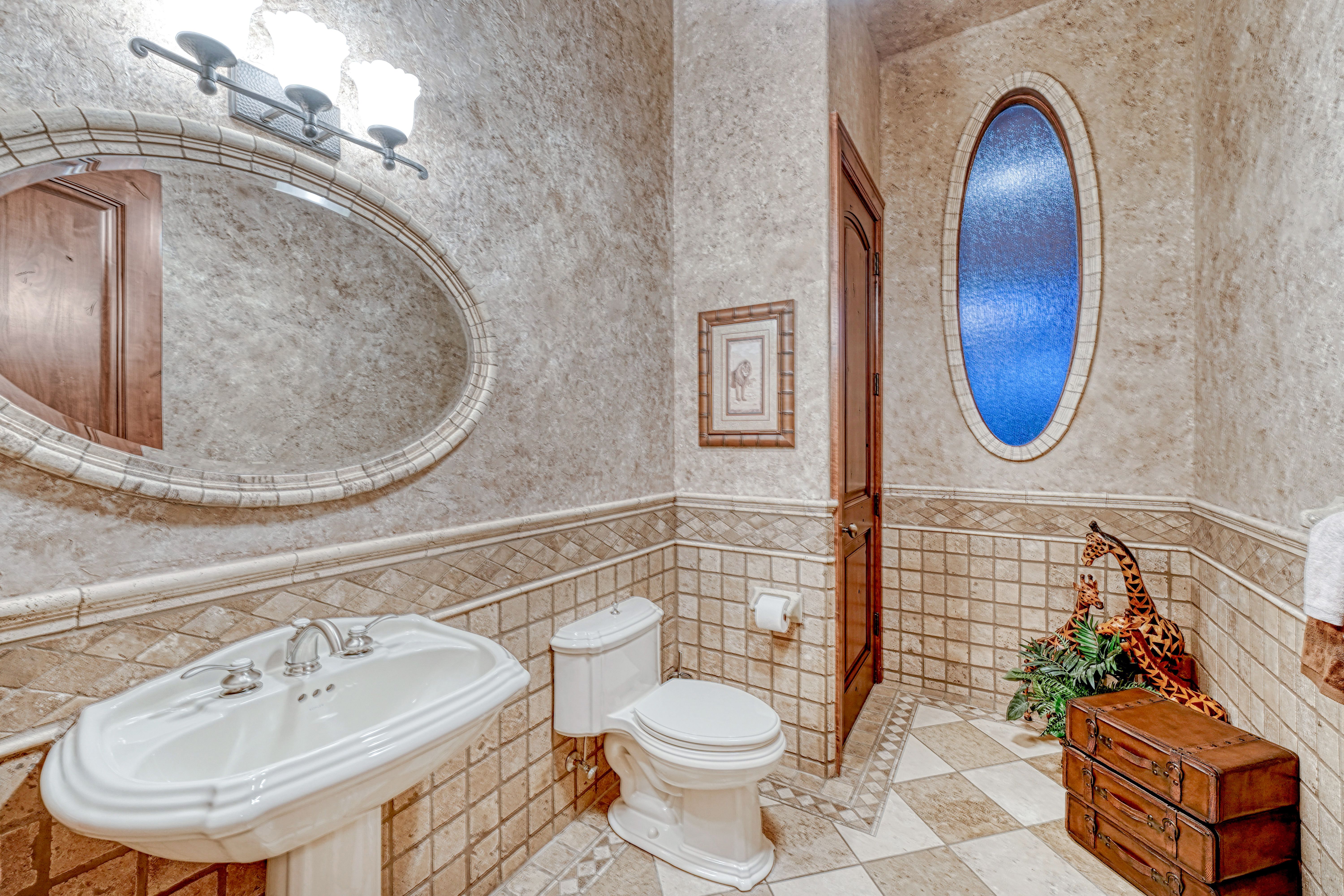  Extraordinary Estate on Pueblo