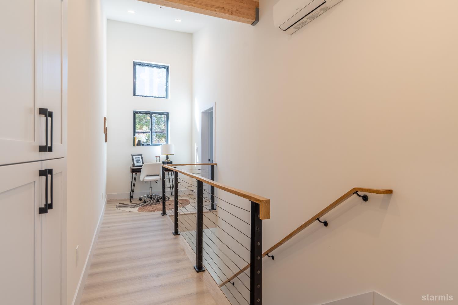 South Lake Tahoe, California, 96150, United States, 3 Bedrooms Bedrooms, ,3 BathroomsBathrooms,Residential,For Sale,1988066