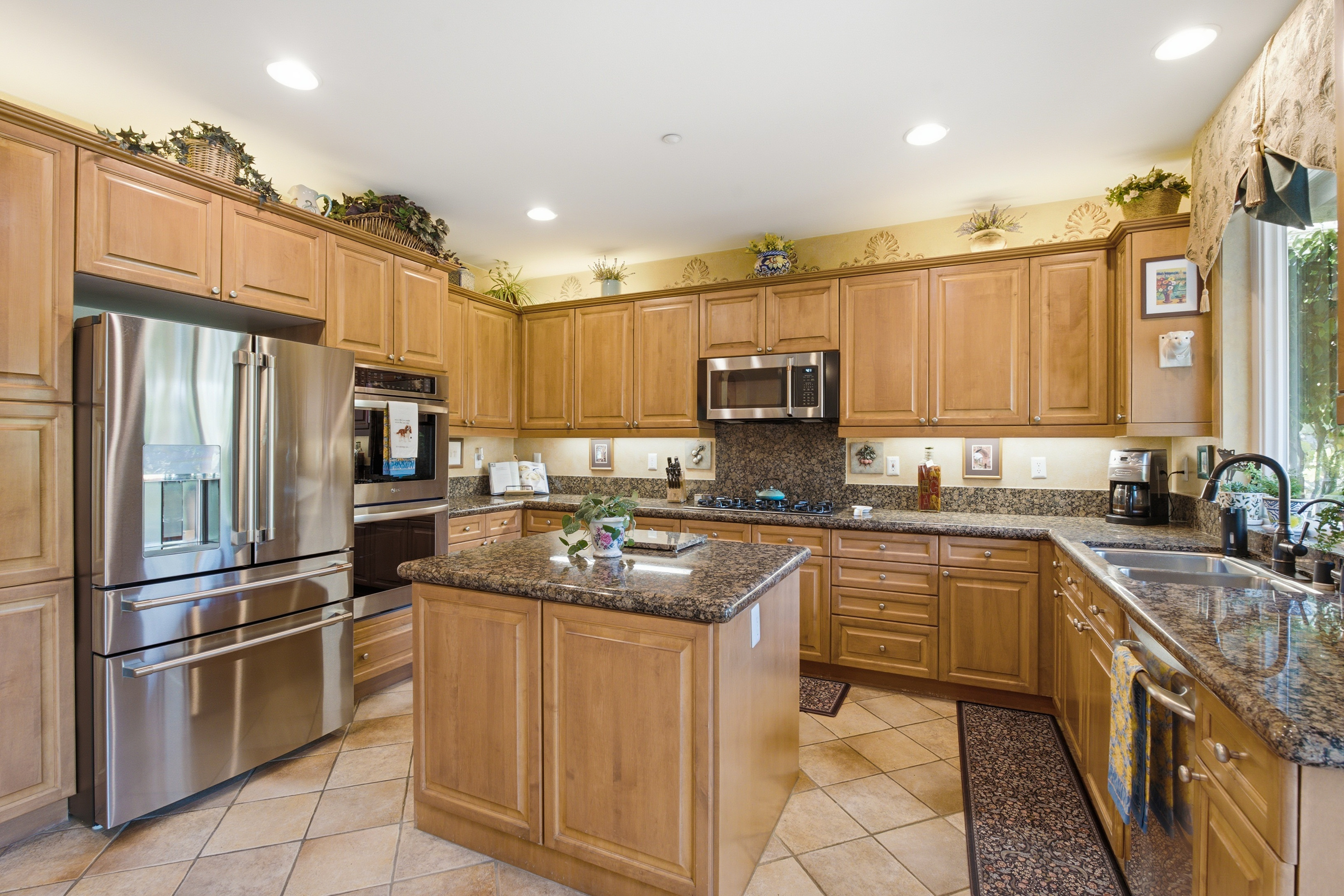  3320 Wild Oak Lane, Escondido, CA 92027 - 物件實景