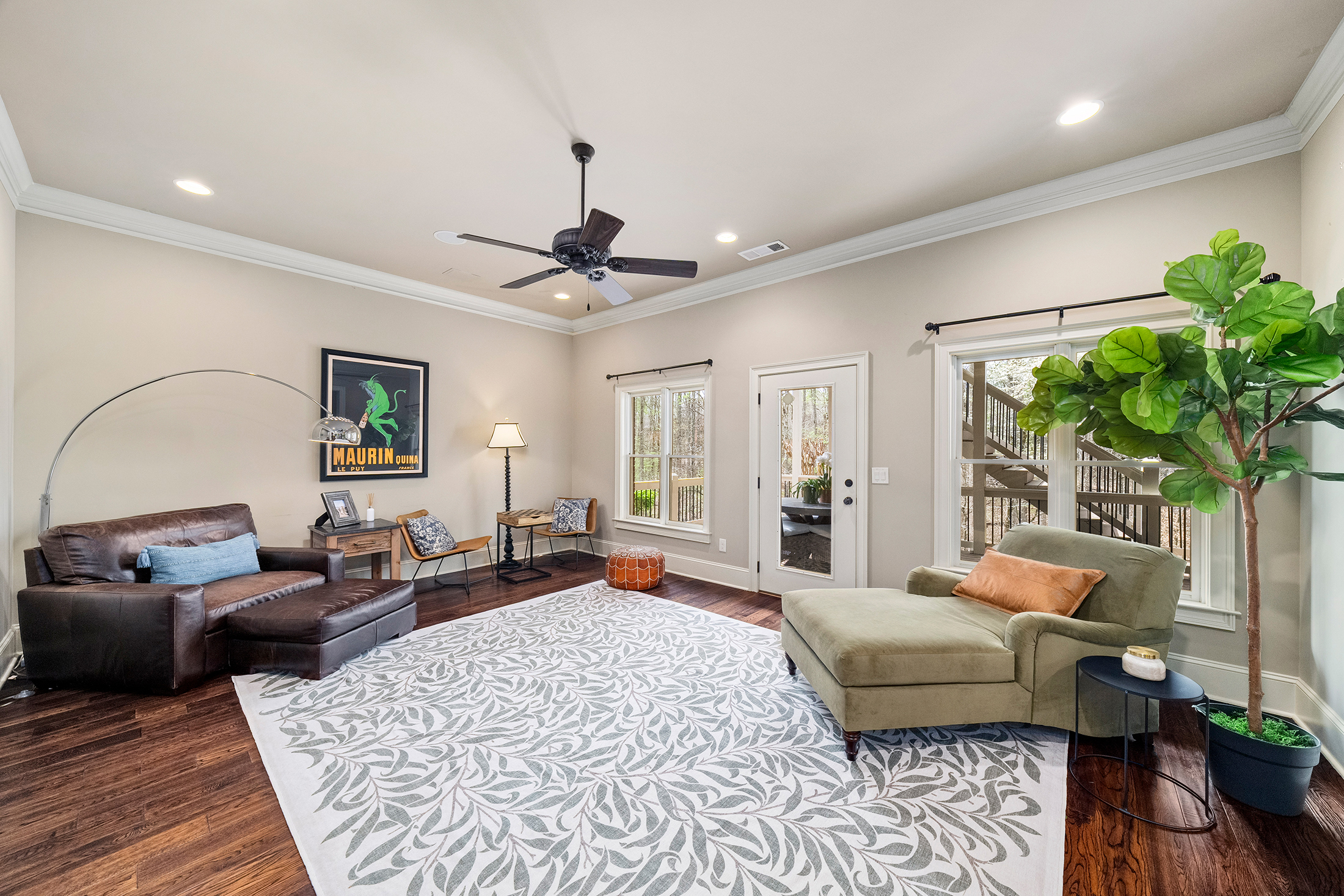  Meticulous Brick Estate Blends Timeless Architecture with Elevated Design - 物件實景