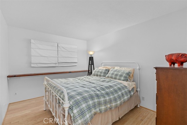 San Diego, California, 92109, United States, 4 Bedrooms Bedrooms, ,3 BathroomsBathrooms,Residential,For Sale,1974655