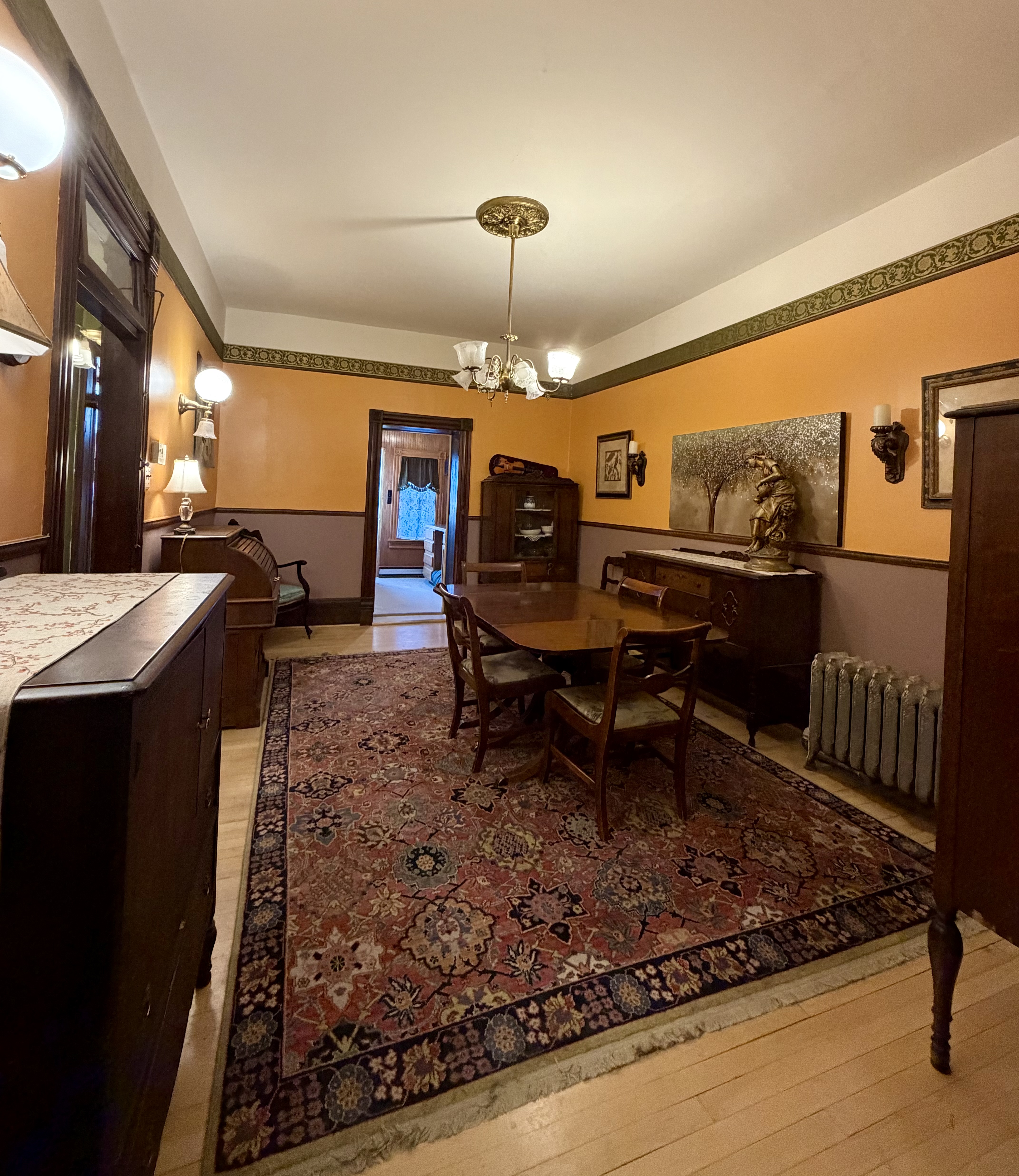 Butte, Montana, 59701, United States, 4 Bedrooms Bedrooms, ,4 BathroomsBathrooms,Residential,For Sale,1995407