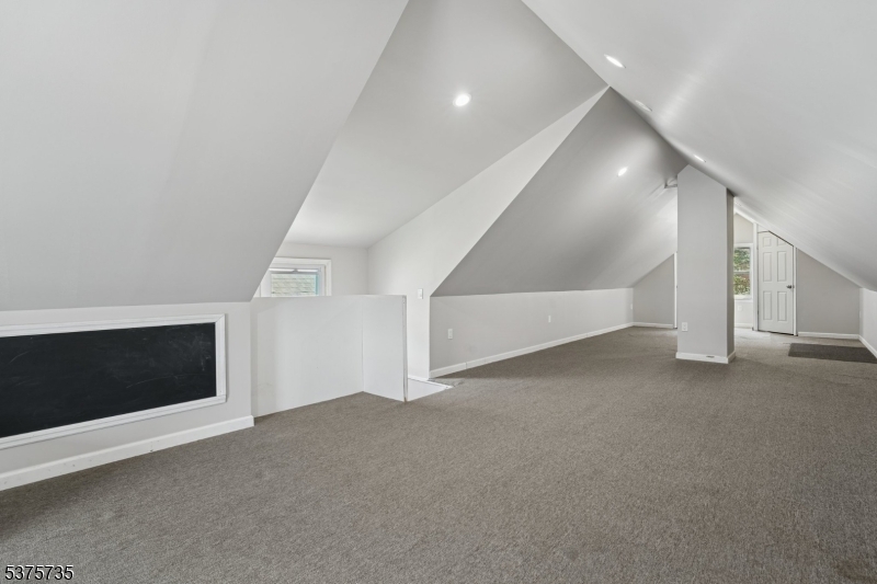 Garfield City, New Jersey, 07026, United States, 4 Bedrooms Bedrooms, ,3 BathroomsBathrooms,Residential,For Sale,1913233