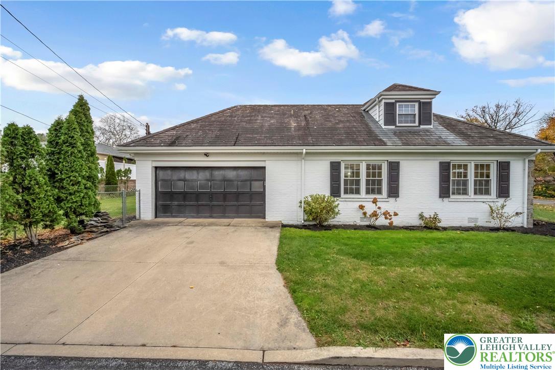 Allentown City, Pennsylvania, 18104, United States, 3 Bedrooms Bedrooms, ,3 BathroomsBathrooms,Residential,For Sale,1993140