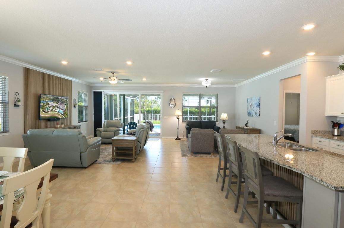 Port St Lucie, Florida, 34987, United States, 3 Bedrooms Bedrooms, ,2 BathroomsBathrooms,Residential,For Sale,1978732