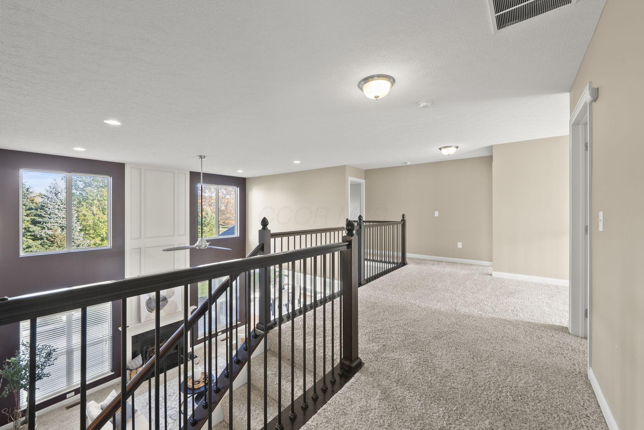 Powell, Ohio, 43065, United States, 5 Bedrooms Bedrooms, ,5 BathroomsBathrooms,Residential,For Sale,1988967