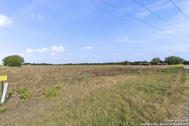 Seguin, Texas, 78155, United States, 3 Bedrooms Bedrooms, ,2 BathroomsBathrooms,Residential,For Sale,1926185