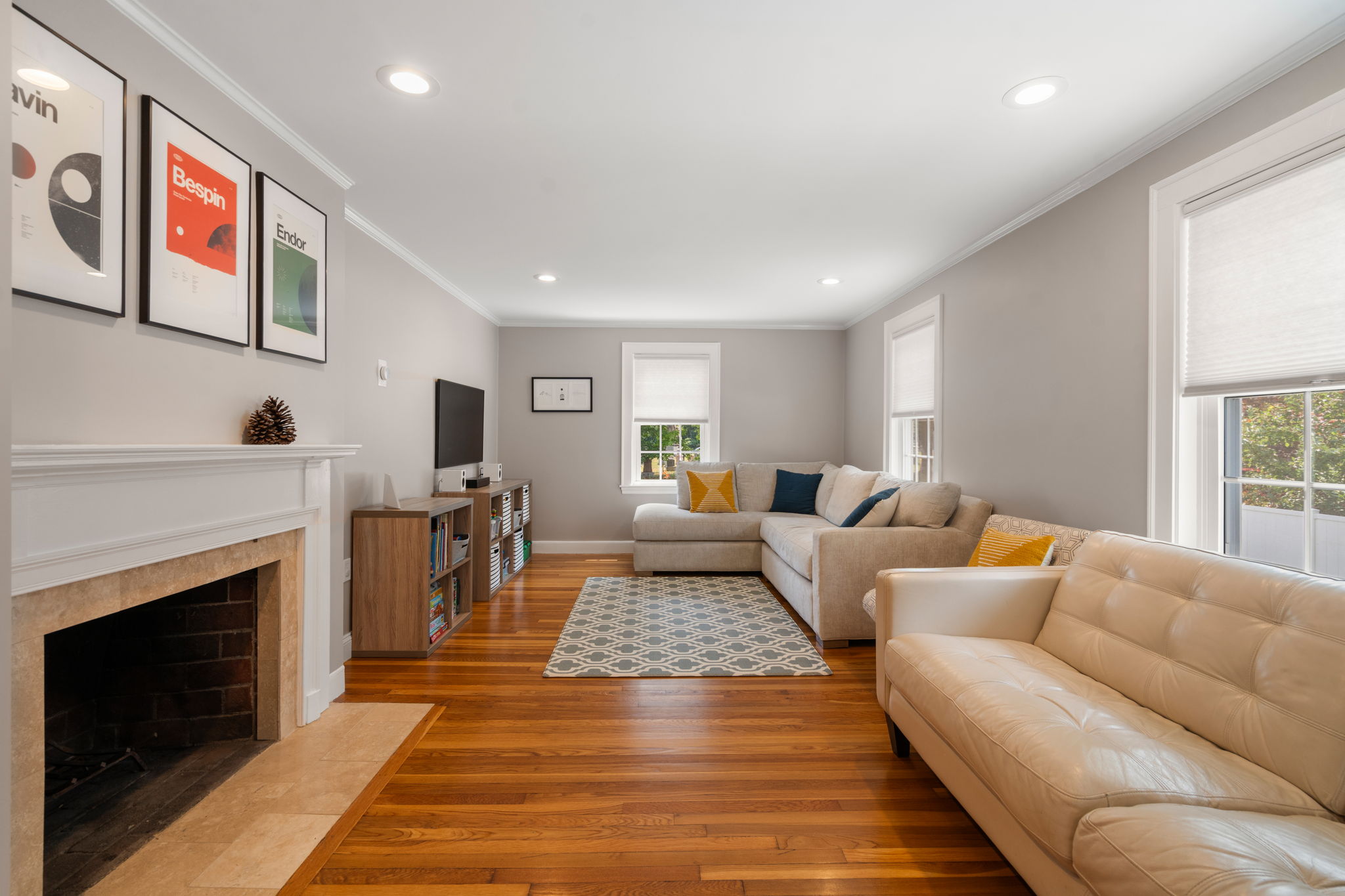  46 Macarthur Road, Stoneham, MA, 02180 - 物件實景