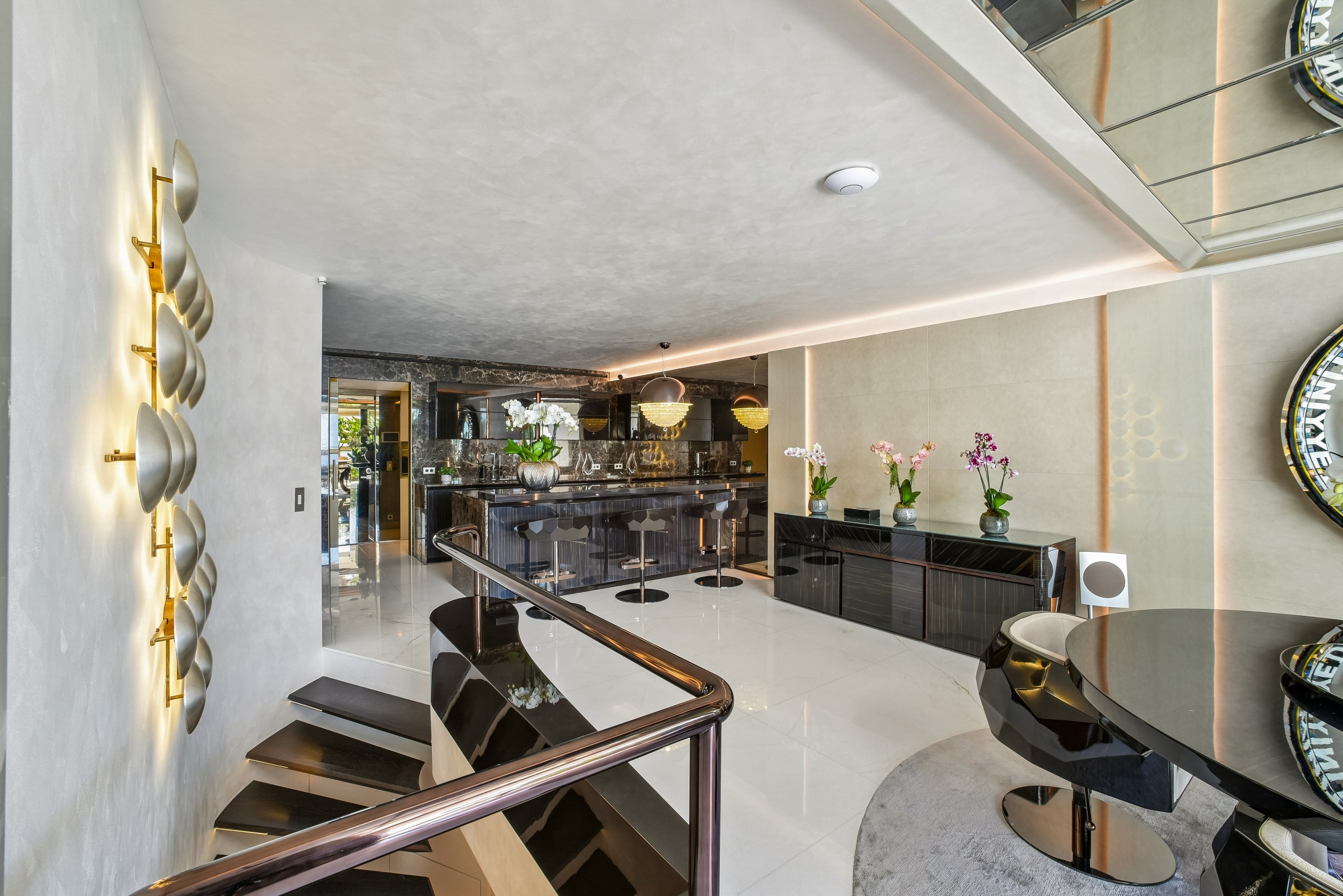  Monte-Carlo Star – Magnificent 4-room duplex with sea view – Carré d