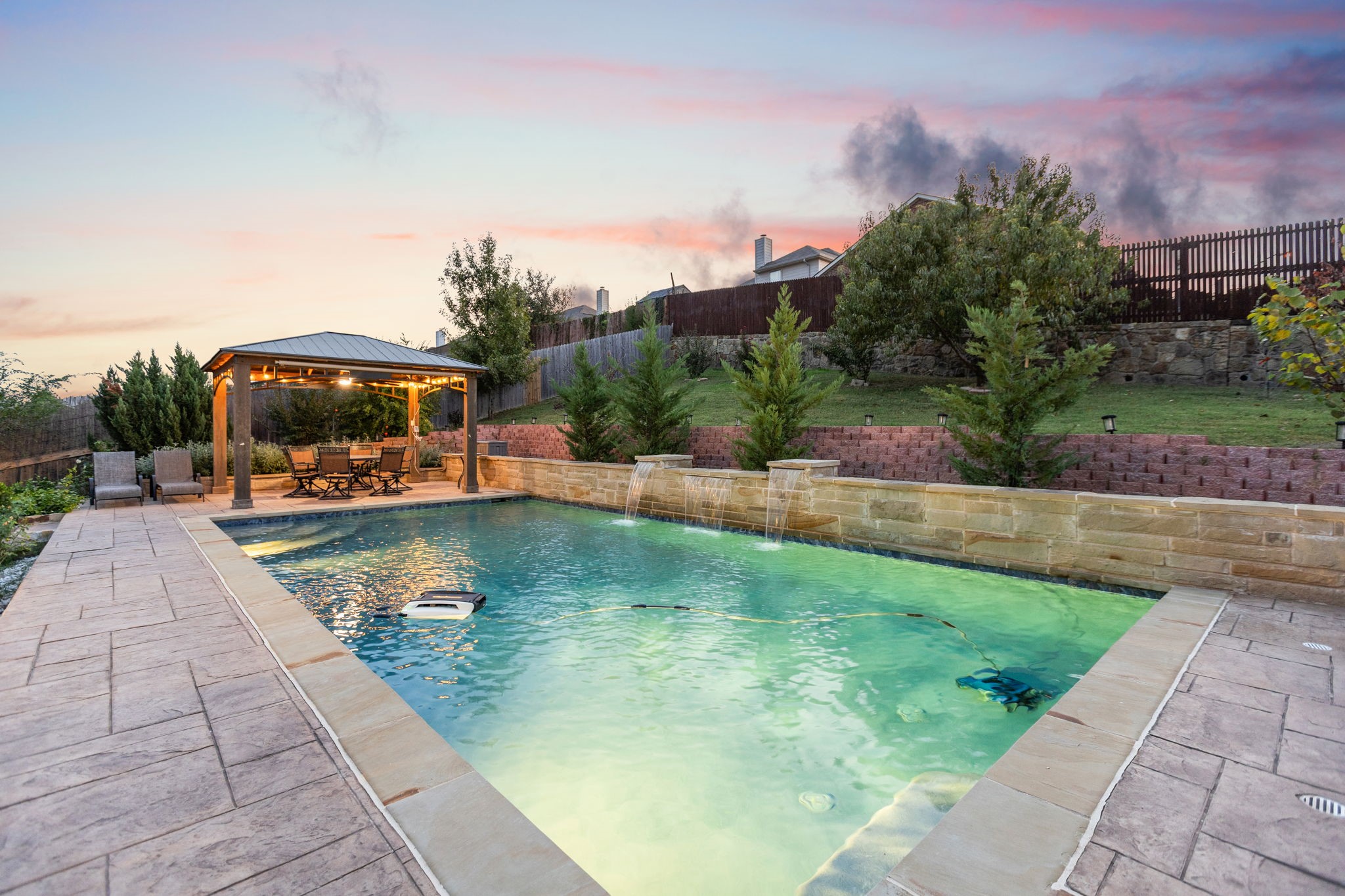 McKinney, Texas, 75071, United States, 5 Bedrooms Bedrooms, ,4 BathroomsBathrooms,Residential,For Sale,1970372