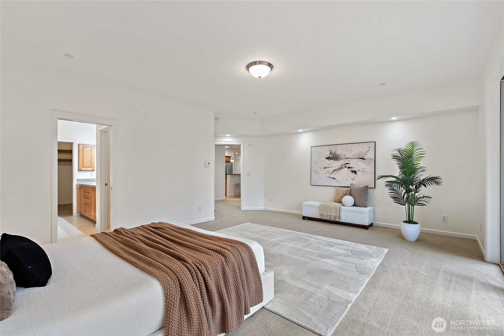 Tacoma, Washington, 98405, United States, 2 Bedrooms Bedrooms, ,2 BathroomsBathrooms,Residential,For Sale,2003445