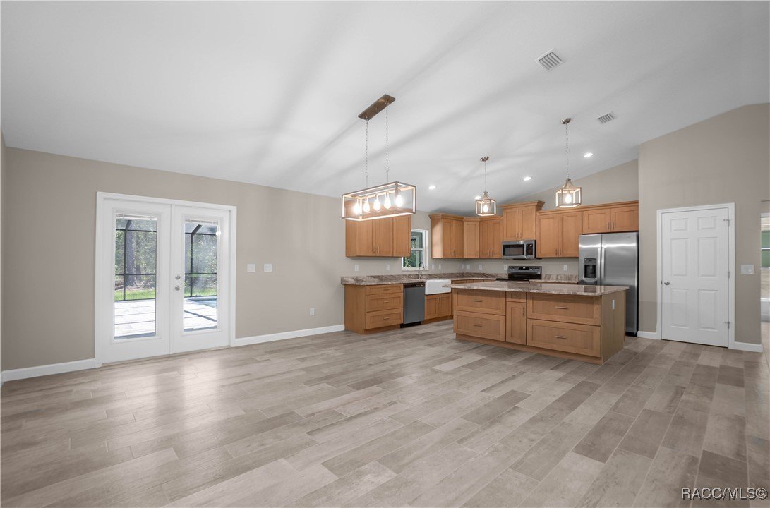 Hernando, Florida, 34442, United States, 3 Bedrooms Bedrooms, ,2 BathroomsBathrooms,Residential,For Sale,1935672