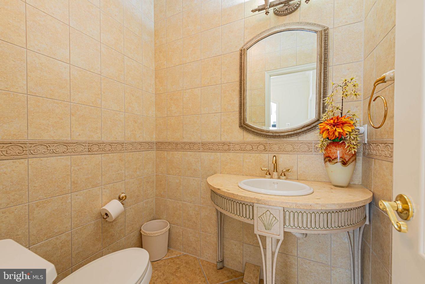 Ocean City, Maryland, 21842, United States, 4 Bedrooms Bedrooms, ,5 BathroomsBathrooms,Residential,For Sale,1901864