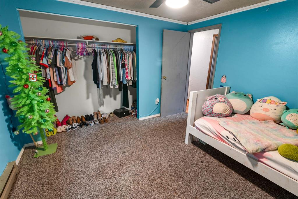 Columbia Falls, Montana, 59912, United States, 7 Bedrooms Bedrooms, ,2 BathroomsBathrooms,Residential,For Sale,1990809