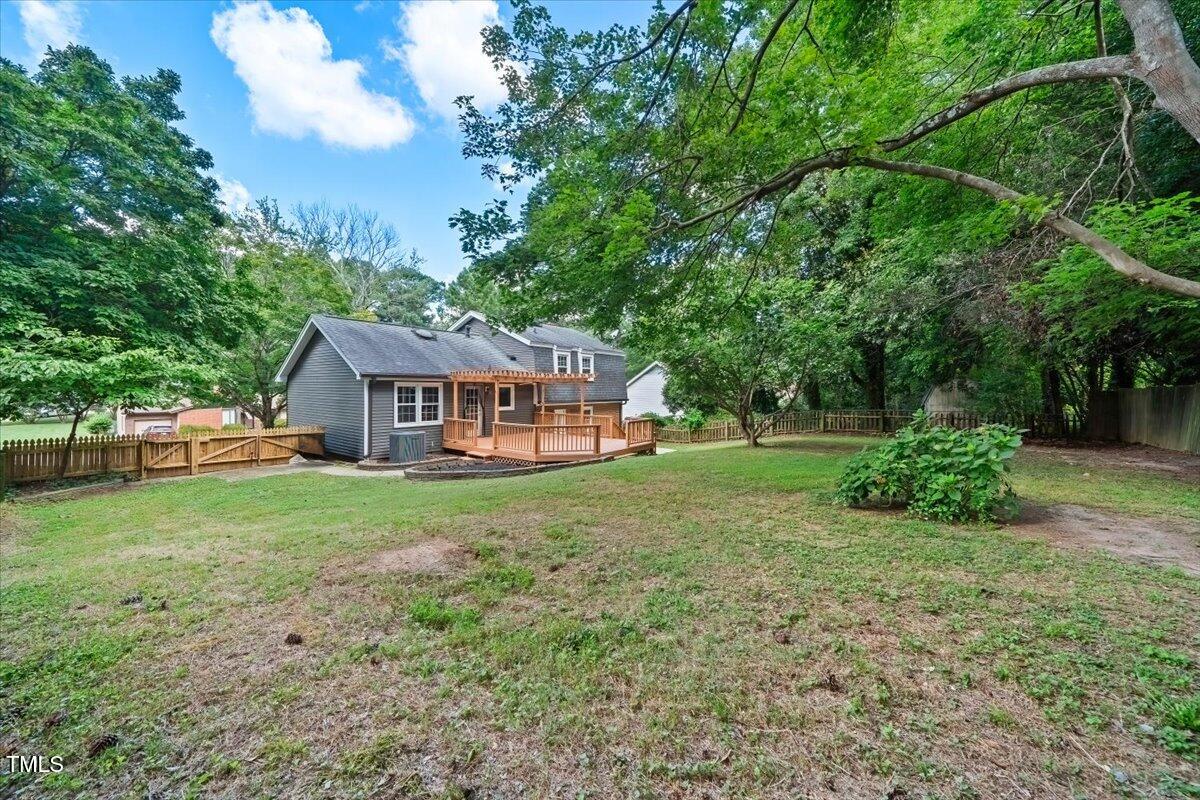 Raleigh, North Carolina, 27609, United States, 3 Bedrooms Bedrooms, ,3 BathroomsBathrooms,Residential,For Sale,1954516