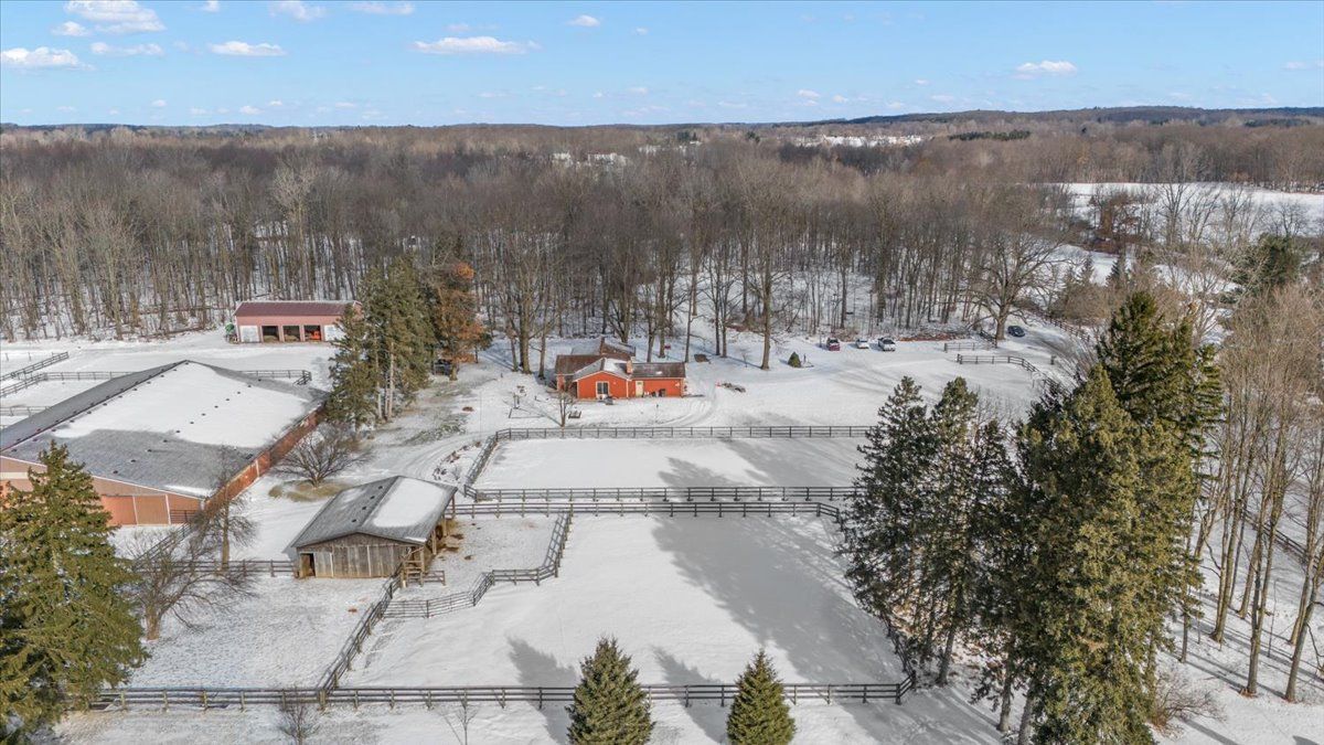 Metamora, Michigan, 48455, United States, 3 Bedrooms Bedrooms, ,2 BathroomsBathrooms,Residential,For Sale,1705008