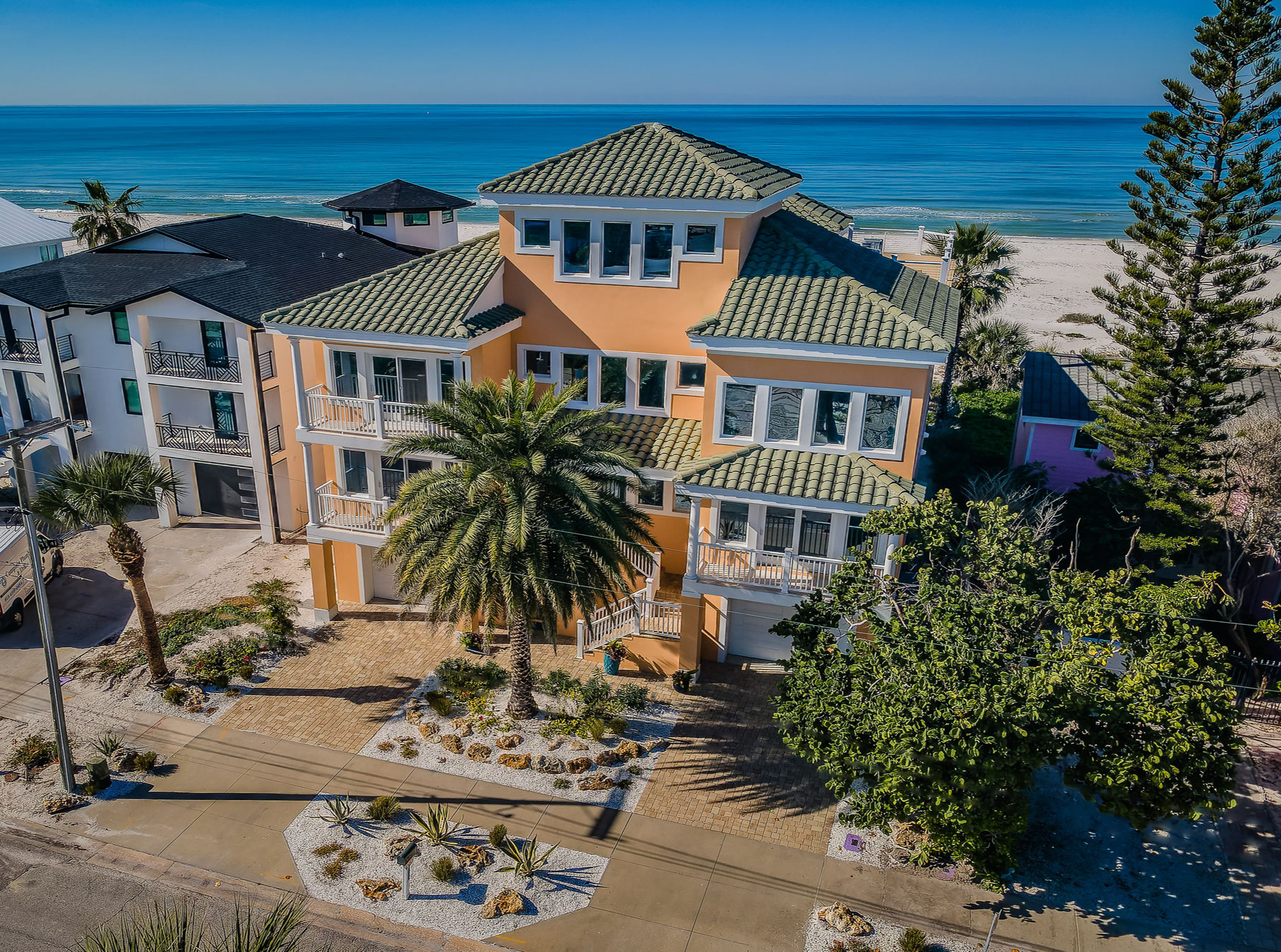 Clearwater, Florida, 33767, United States, 4 Bedrooms Bedrooms, ,5 BathroomsBathrooms,Residential,For Sale,2010796