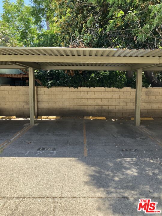 Winnetka, California, 91306, United States, 3 Bedrooms Bedrooms, ,2 BathroomsBathrooms,Residential,For Sale,1919452