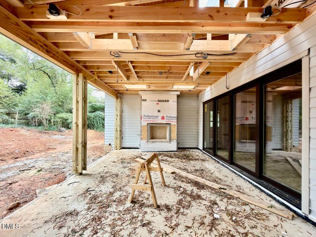 Raleigh, North Carolina, 27608, United States, 4 Bedrooms Bedrooms, ,6 BathroomsBathrooms,Residential,For Sale,1988275