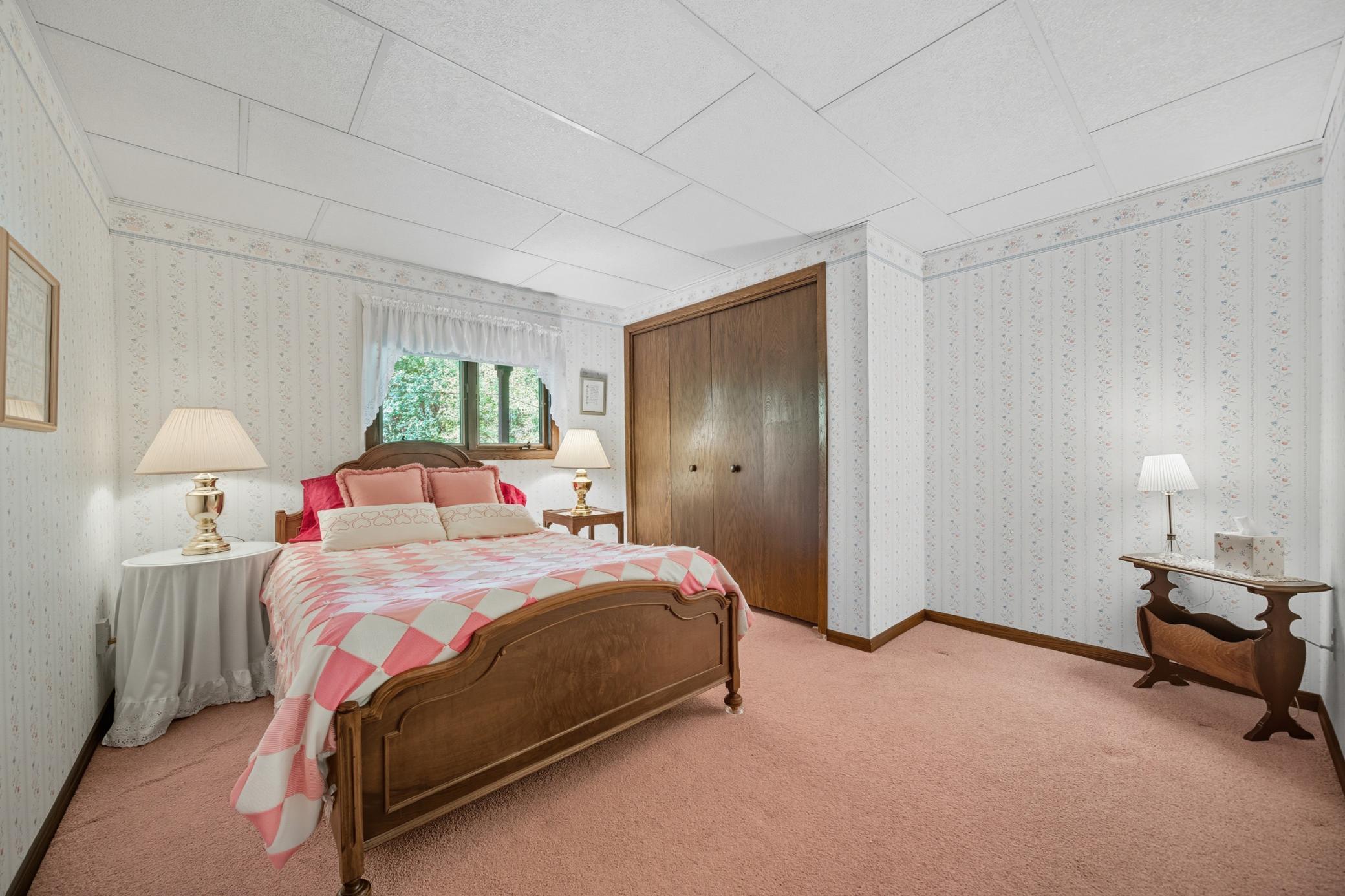 Warren Twp, Wisconsin, 54023, United States, 3 Bedrooms Bedrooms, ,1 BathroomBathrooms,Residential,For Sale,1961438