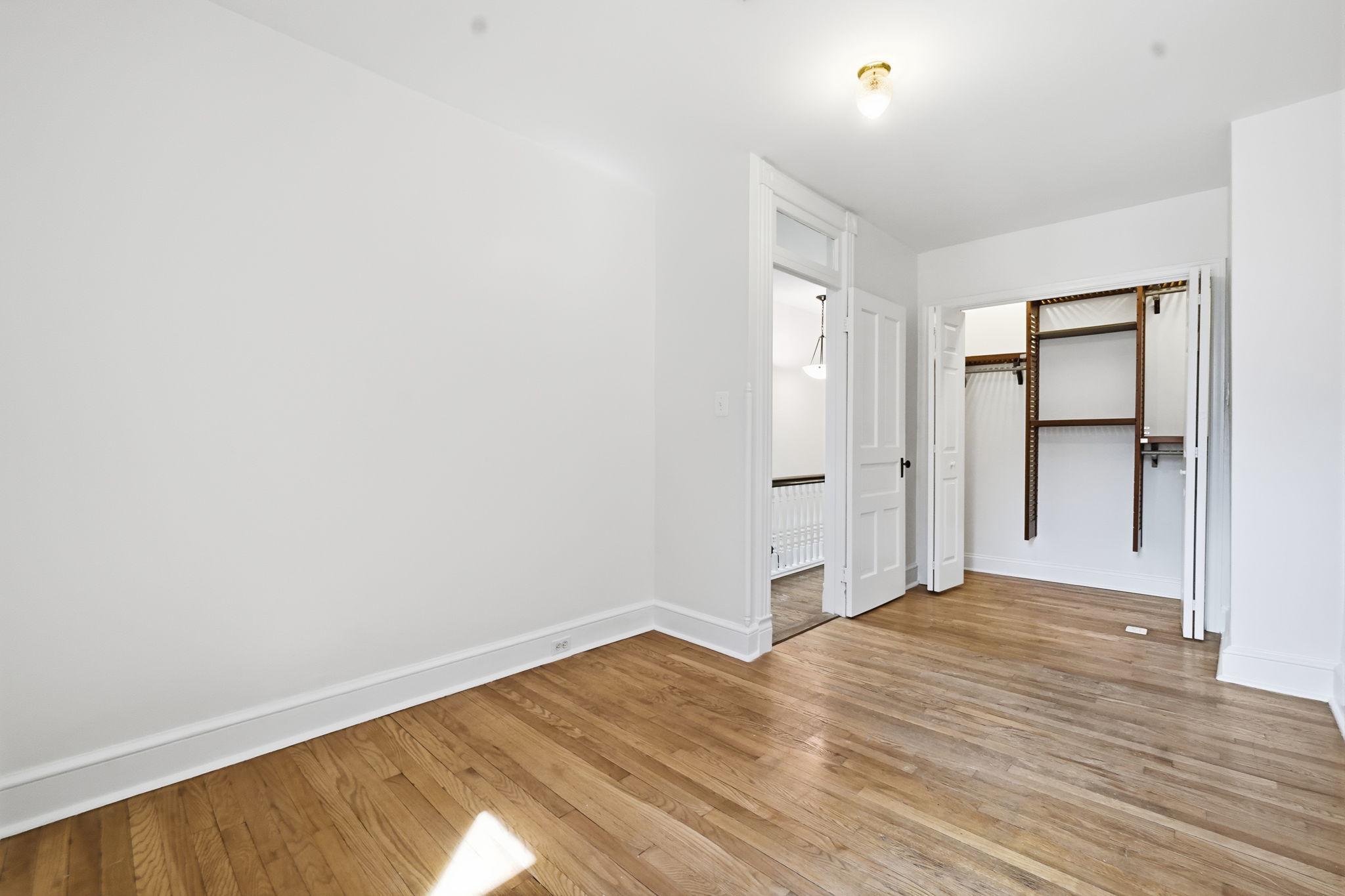  2152 Newport Place NW, Washington, DC, 20037 - 物件實景