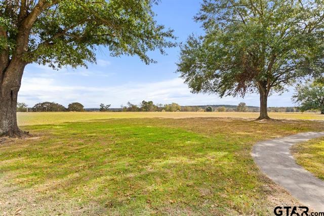 Lindale, Texas, 75771, United States, 3 Bedrooms Bedrooms, ,3 BathroomsBathrooms,Residential,For Sale,1995142