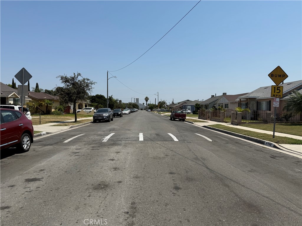 Compton, California, 90222, United States, 3 Bedrooms Bedrooms, ,2 BathroomsBathrooms,Residential,For Sale,1984392