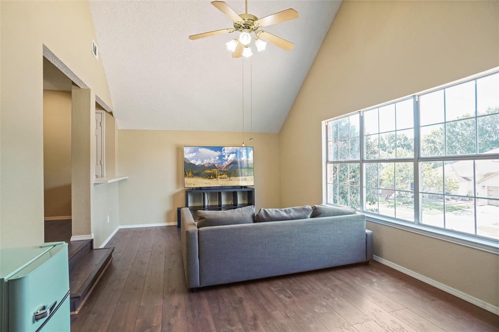 Flower Mound, Texas, 75028, United States, 4 Bedrooms Bedrooms, ,3 BathroomsBathrooms,Residential,For Sale,1981978