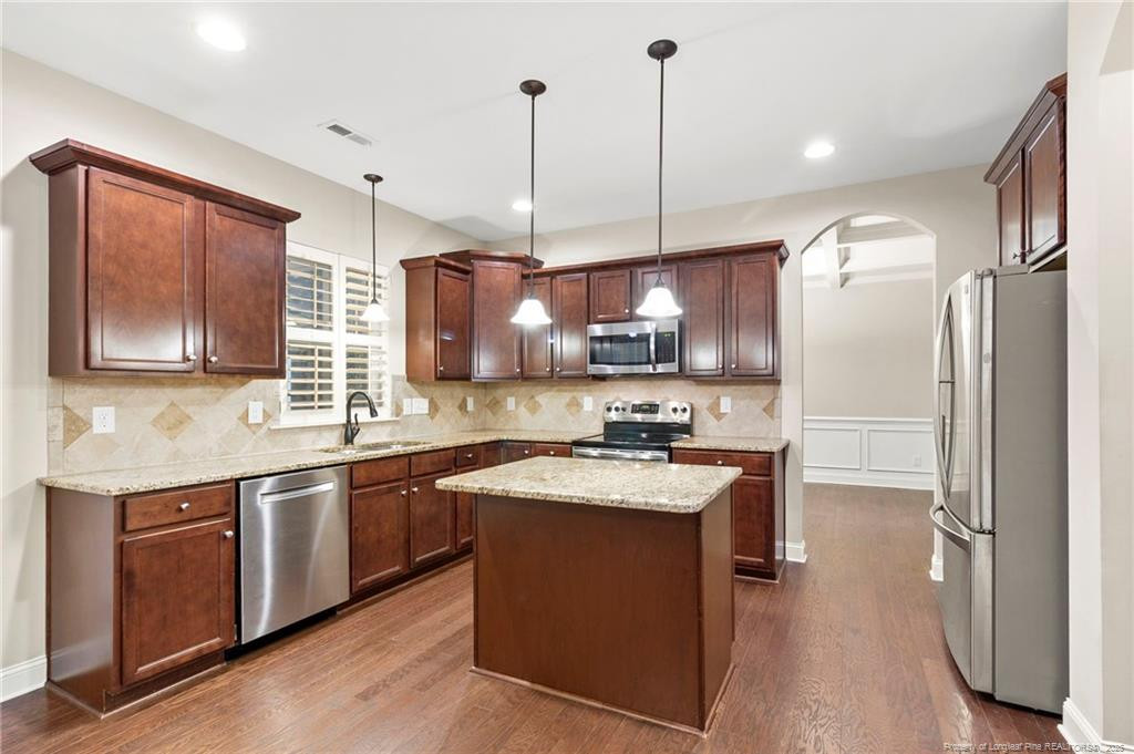 Sanford, North Carolina, 27332, United States, 4 Bedrooms Bedrooms, ,4 BathroomsBathrooms,Residential,For Sale,1891962