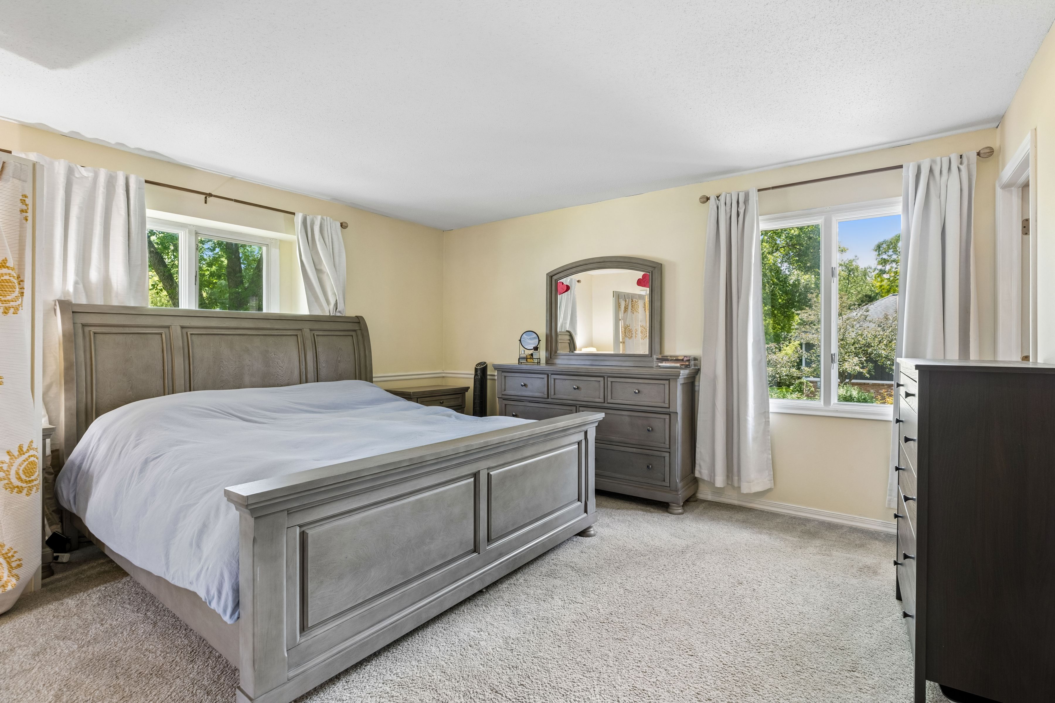  Beautifully Updated Home Overlooking Bent Creek Golf Course - 物件實景