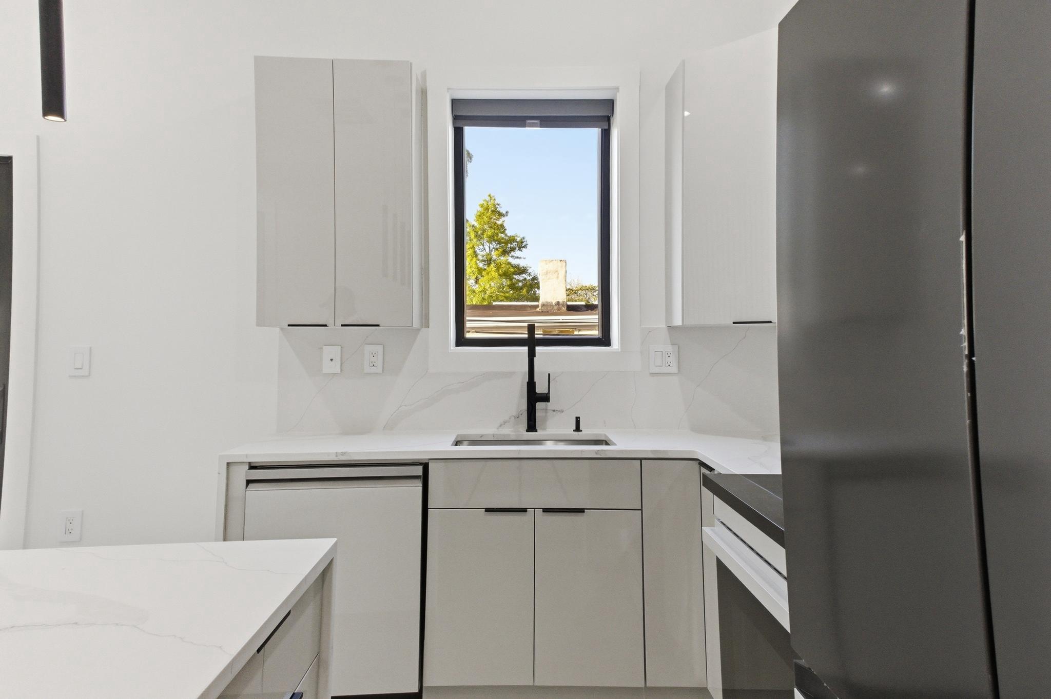  1140 Oates Street NE, Washington, DC, 20002 - 物件實景