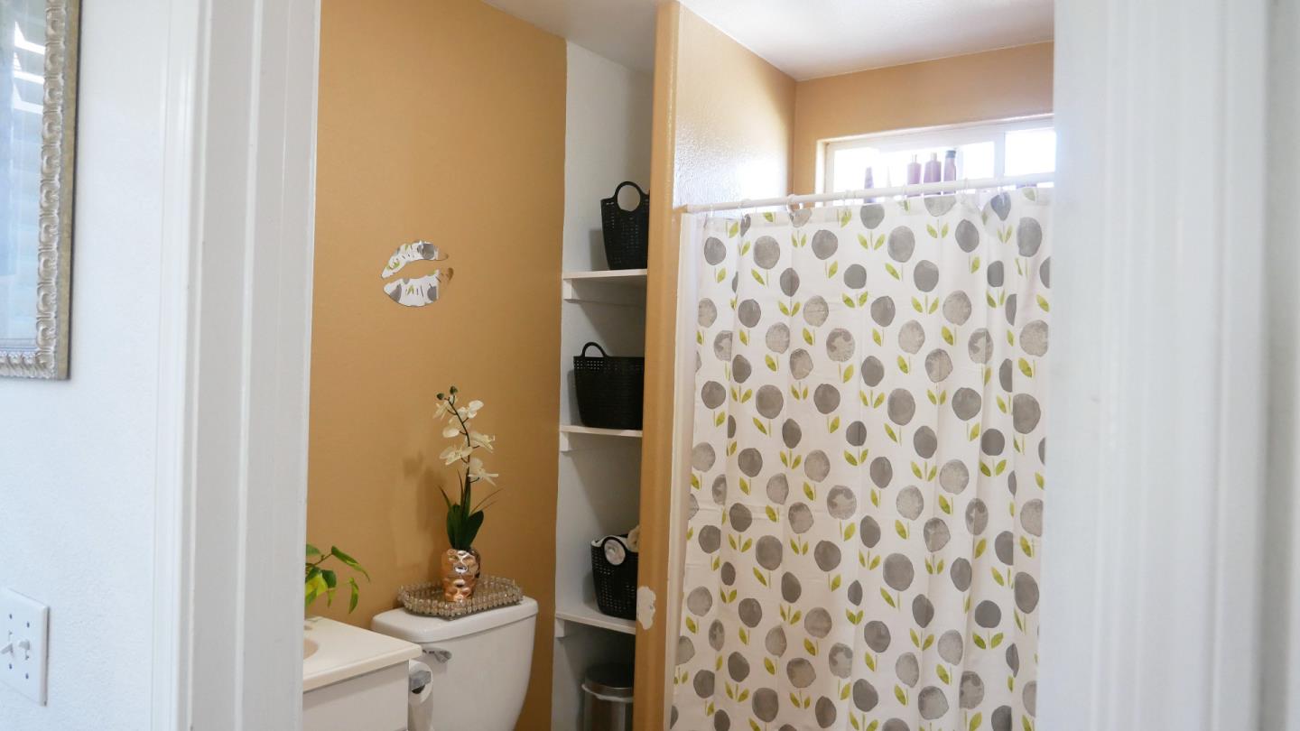 Richmond, California, 94801, United States, 3 Bedrooms Bedrooms, ,3 BathroomsBathrooms,Residential,For Sale,1978475