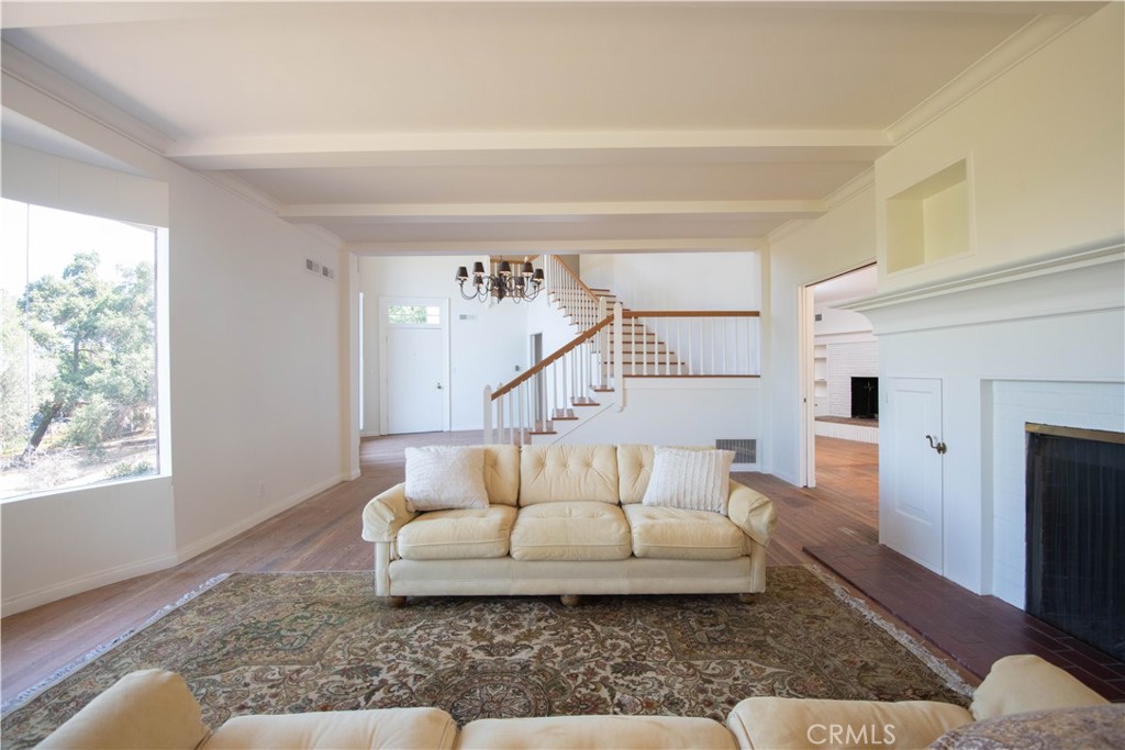 Riverside, California, 92506, United States, 4 Bedrooms Bedrooms, ,3 BathroomsBathrooms,Residential,For Sale,1926209