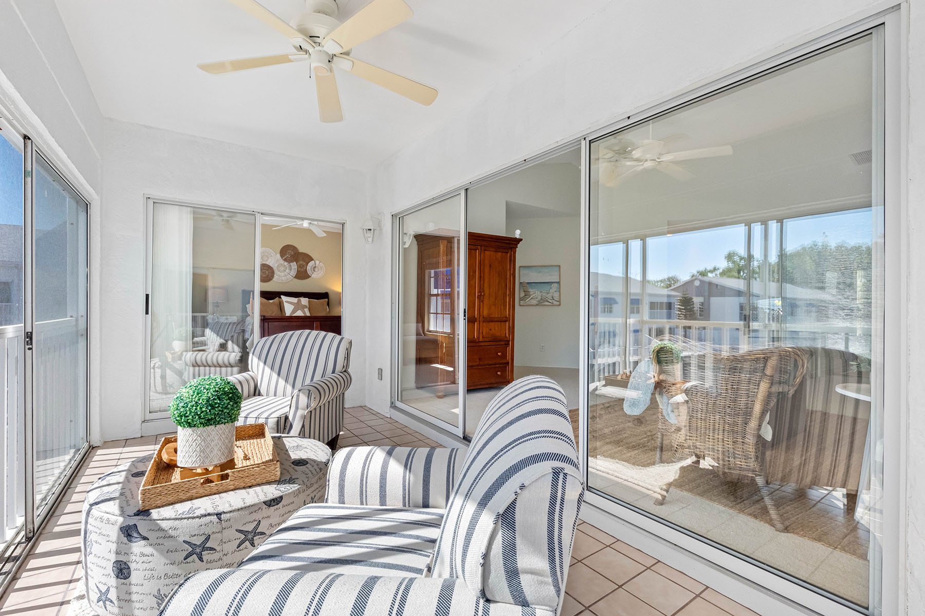  SHIPWATCH - 物件實景