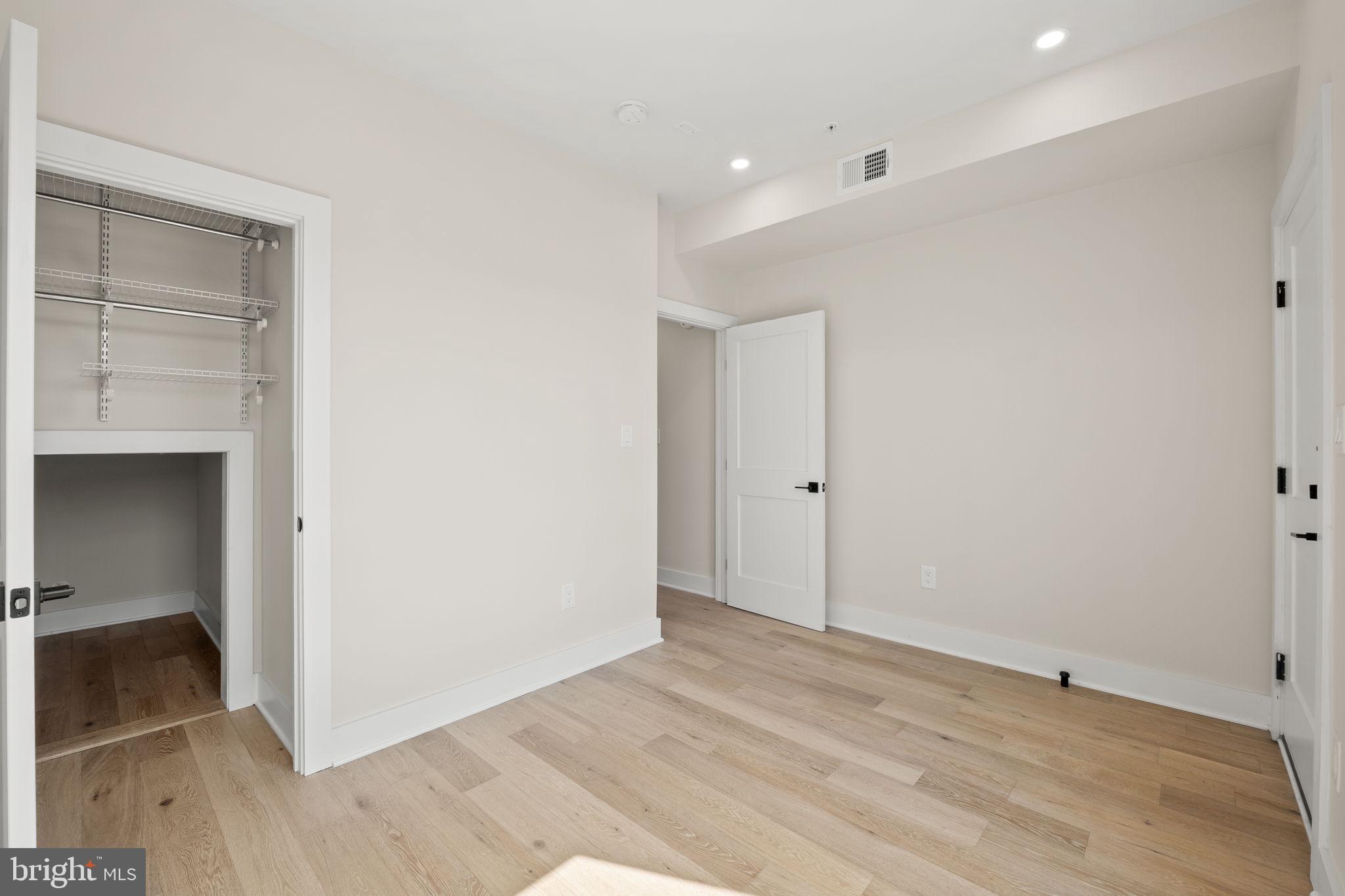 Washington, District of Columbia, 20002, United States, 3 Bedrooms Bedrooms, ,3 BathroomsBathrooms,Residential,For Sale,1928726